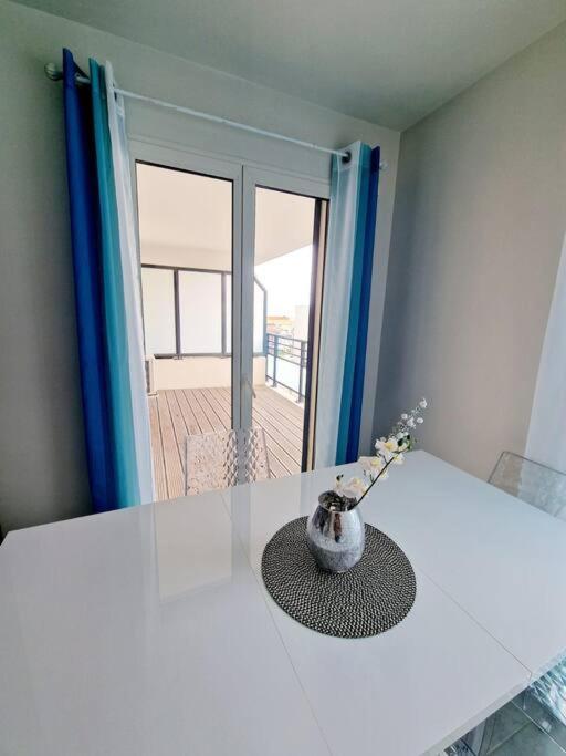 Prado Plage David - Stade Velodrome - Parc Chanot - Luxury Apartment By The Sea Марсель Экстерьер фото