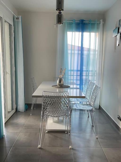 Prado Plage David - Stade Velodrome - Parc Chanot - Luxury Apartment By The Sea Марсель Экстерьер фото
